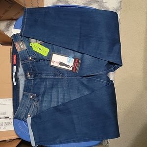 Celebrity Pink 13/31 skinny curvy mid-rise jeans